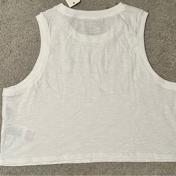 Levi’s - Picture 2 of 4